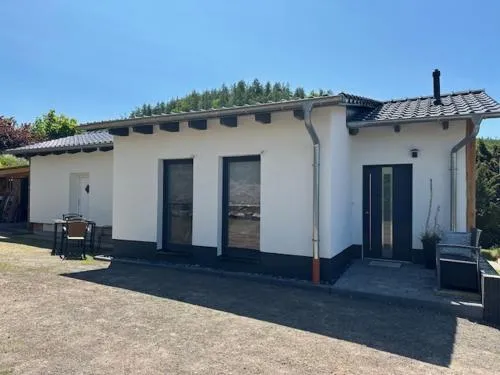 Waldfrieden Ferienhaus mit SAUNA in Ruhla, Deutschland