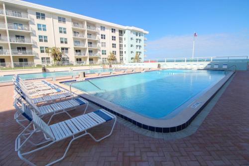 Sea Coast Gardens III 316 in New Smyrna Beach, USA