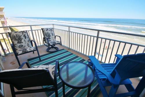Sea Coast Gardens III 406 in New Smyrna Beach, USA