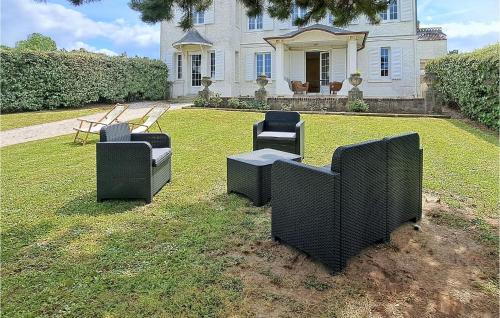 Awesome Home In Benerville-Sur-Mer Awesome Home In Benerville-Sur-Mer