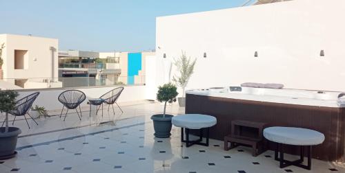 Hot tub, Elia Platanias in Platanias