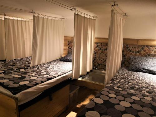 Locomotive Hostel - image 8