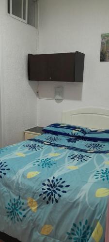 Single Room image 2