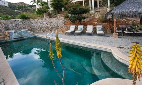 Casa Flamingo Cabo Luxurious Home, Spacious Rooms in El Pedregal Gated Community