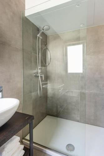 Double Room image 1