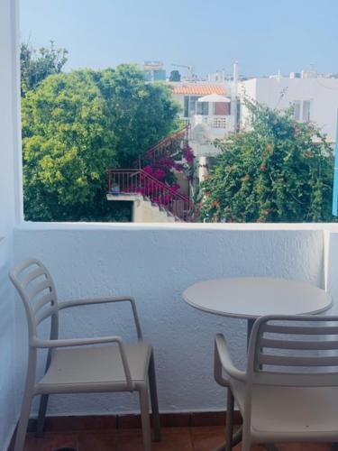 Balcony/terrace, MANOUSOS ROOMS in Milos Island