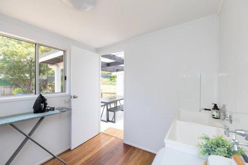 Pet Friendly Family Home 3km to CBD