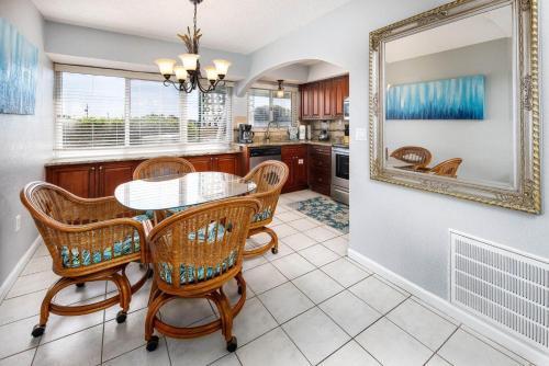 Seaspray Condos 106B - image 26