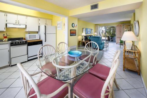 Seaspray Condos 108B - image 6