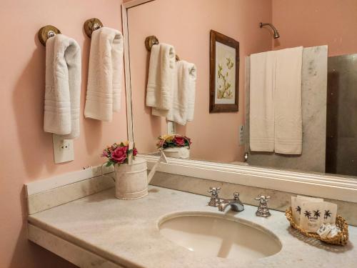 Taman Buzios Hotel - Photo 2