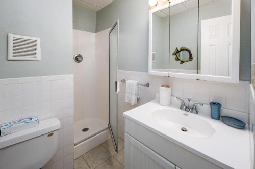 Seaspray Condos 112D - main image