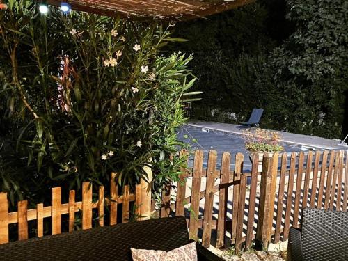 Charmante maison en pierre avec piscine privée chauffée - FR-1-616-302 (Charmante maison en pierre avec piscine privee chauffee - FR-1-616-302) in Mareuil (Aquitaine)