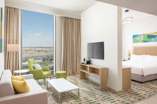 467417299 Holiday Inn & Suites - Dubai Science Park by IHG