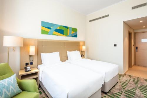 467417309 Holiday Inn & Suites - Dubai Science Park by IHG