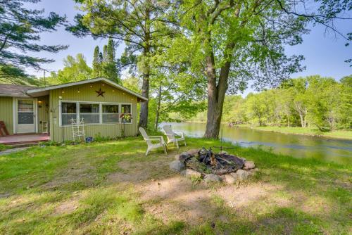 Riverfront Nature Getaway Near Downtown Pine City!