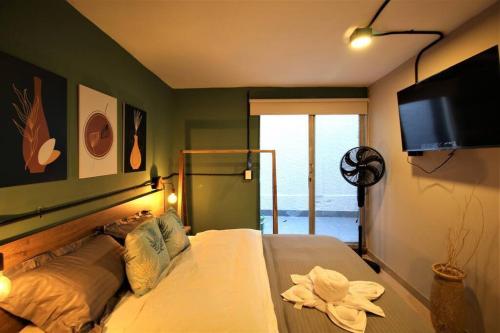 Apartamento privado con patio interno ONE103 By Roots Rentals