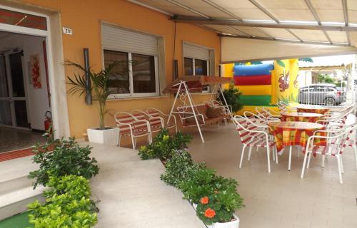 Hotel La Vela - image 10