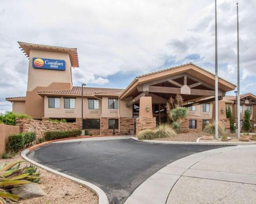 Comfort Inn Benson near Kartchner Caverns - Hotel - Benson