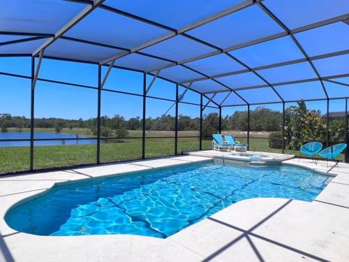 Lakeside 5Bd Pool Hm Spa Gm Watersng-237YS home in Davenport, USA