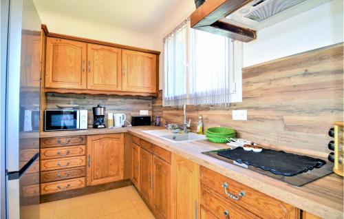 Lovely Home In Saint Laurent La Verne With Kitchen