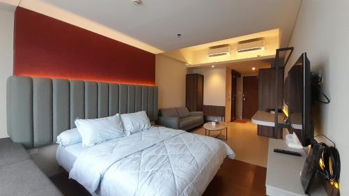 Ruby Apartment #19 Ruby Apartment #19