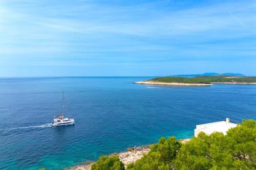 Mediterranean Summer House - image 4