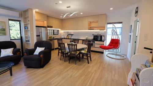 Modern 4BR park-view home in St Johns, Auckland (foto 7)