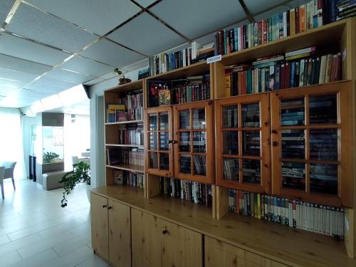 Napa Prince Hotel Apts - image 9