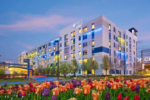 Aloft by Marriott Chicago O'Hare