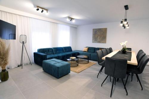 Commodious House In Rijeka With 5 Bedrooms - Rijeka