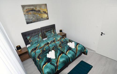 Commodious house in Rijeka with 5 bedrooms, Rijeka (Foto 6)