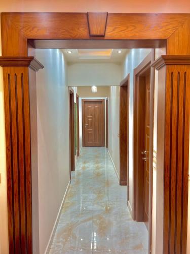 Ultra Luxury 3BR with Pools ,Sports ,Dining in Gated compound, Close to all sites