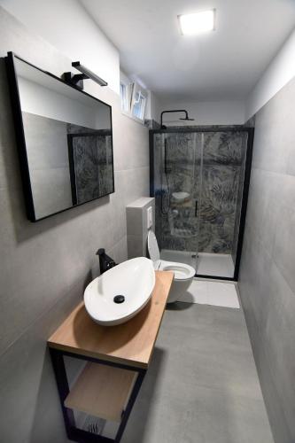 Commodious house in Rijeka with 5 bedrooms, Rijeka (Foto 9)