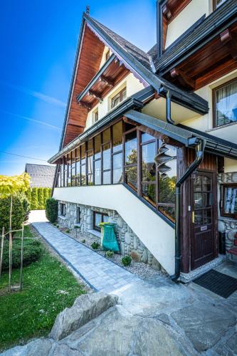 Widokowy Apartament - Pokoje Gościnne (Widokowy Apartament - Pokoje Goscinne) in Banska Wyzna