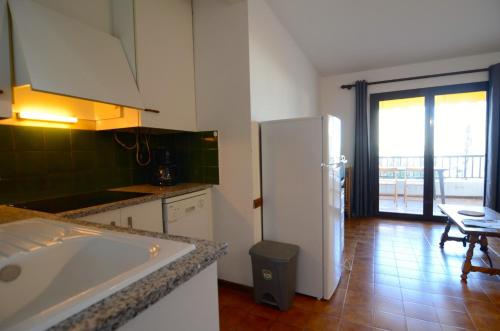 Apartment with Terrace image 10