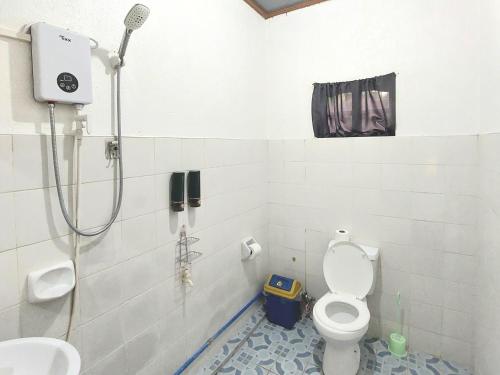 Ohlala Hostel Room Type - Double Room with Private Bathroom
