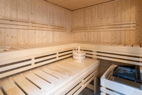 Holiday Home image 3