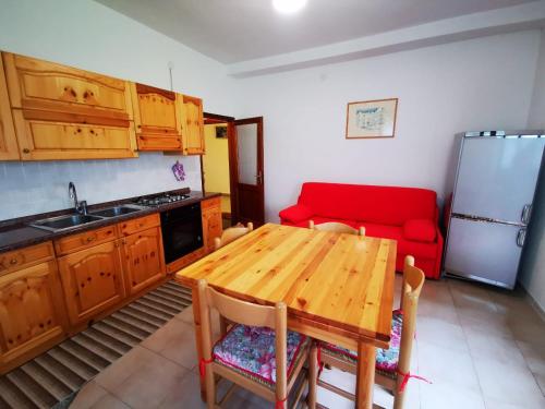 APPARTAMENTO S.ANNA IN VALMALENCO in Torre di Santa Maria