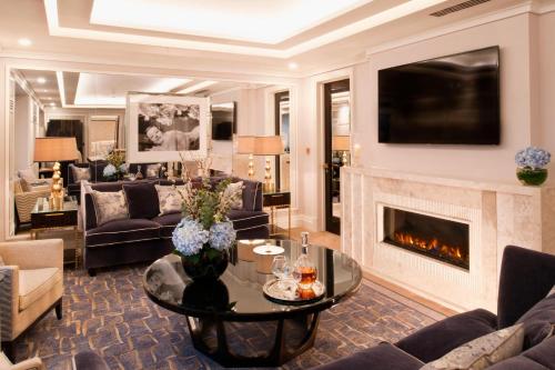 The Wellesley Knightsbridge, a Luxury Collection Hotel, London