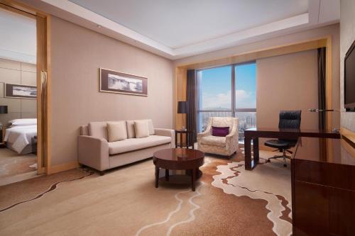 Sheraton Zhenjiang Hotel