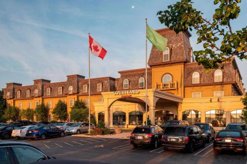 Courtyard by Marriott Waterloo St. Jacobs - Hotel - Waterloo