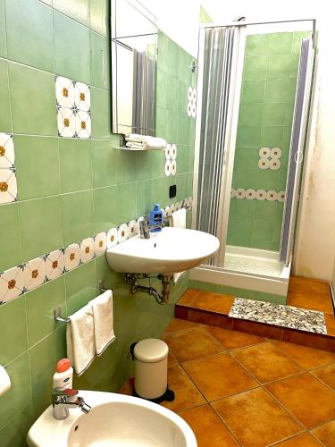 Ванна кімната, B&B Civico 28 in Фішано