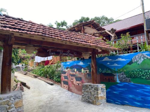 Tom Homestay