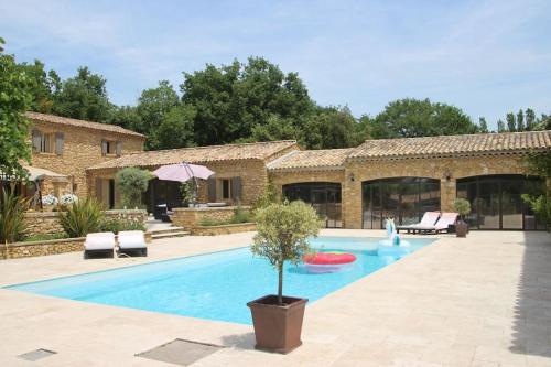 Maison Provençale avec piscine , 4 pers - Accommodation - Rognes