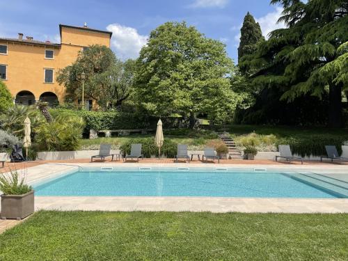  Torre di Terzolan With Pool, Jacuzzi And Golf Putt, Unterkunft in Verona