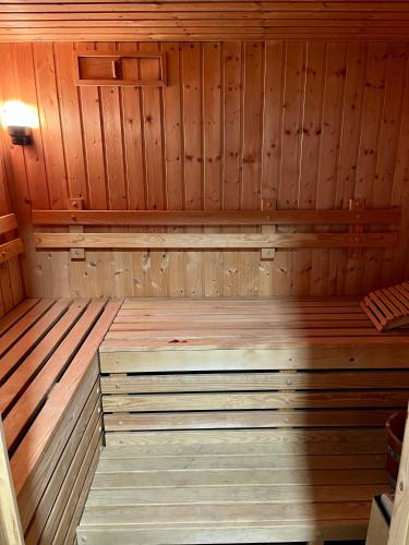 ซาวน่า, Almás Tanya Vendégház (Almas Tanya Vendeghaz) in กาลยาเทโต