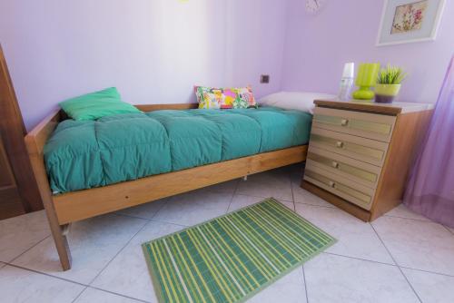 2 twin beds