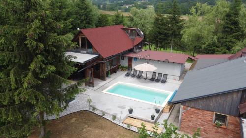 Lake House with a View - Šmartno v Rožni Dolini