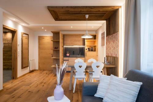 Sepp & Hannis Suiten im Dorf - Hôtel - Neustift im Stubaital