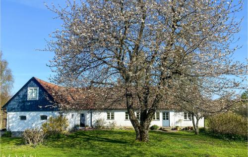 Five-Bedroom Holiday Home